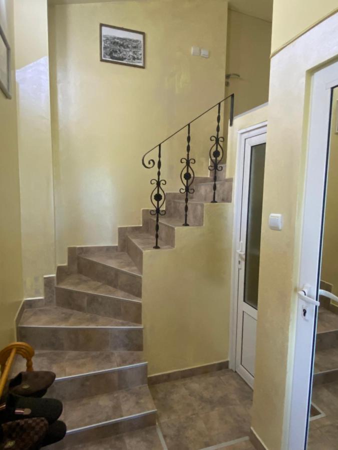 Apartment Happy Place Veliko Tarnovo Buitenkant foto