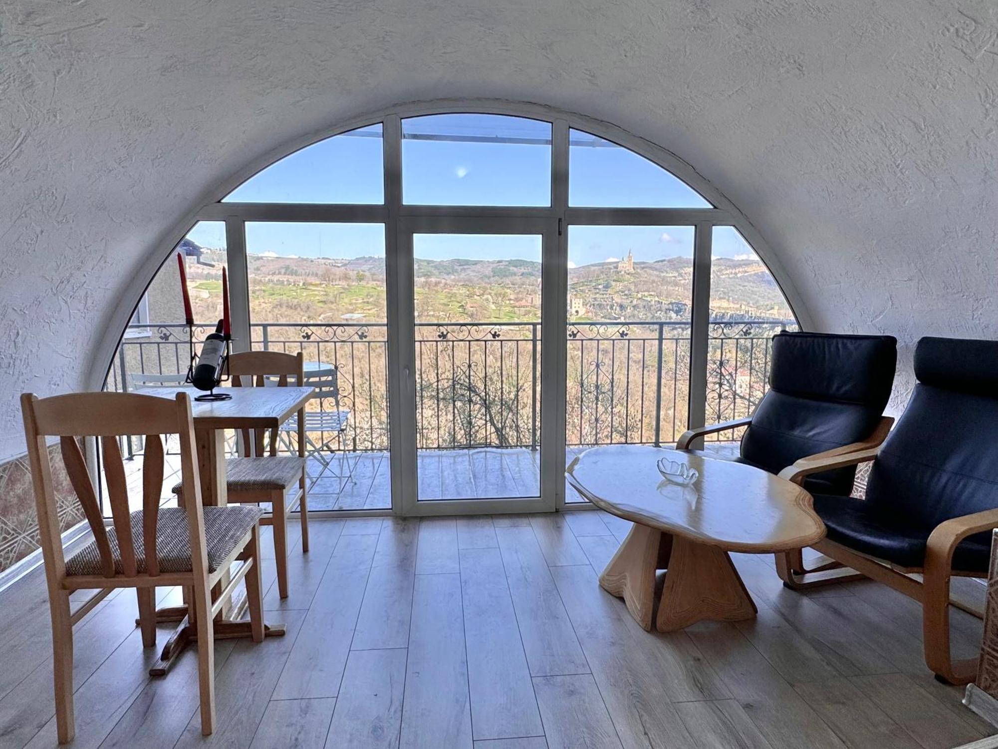 Apartment Happy Place Veliko Tarnovo Buitenkant foto